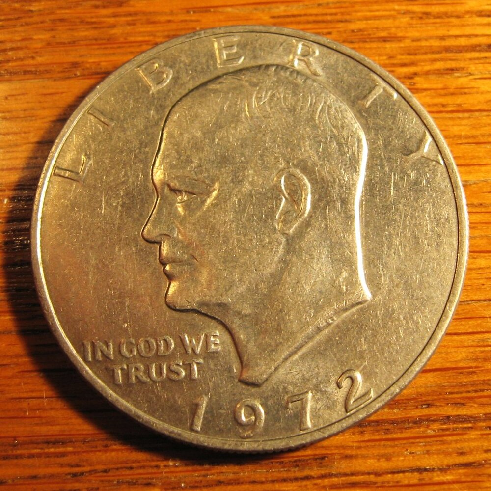 1972 P EISENHOWER 1 DOLLAR COIN